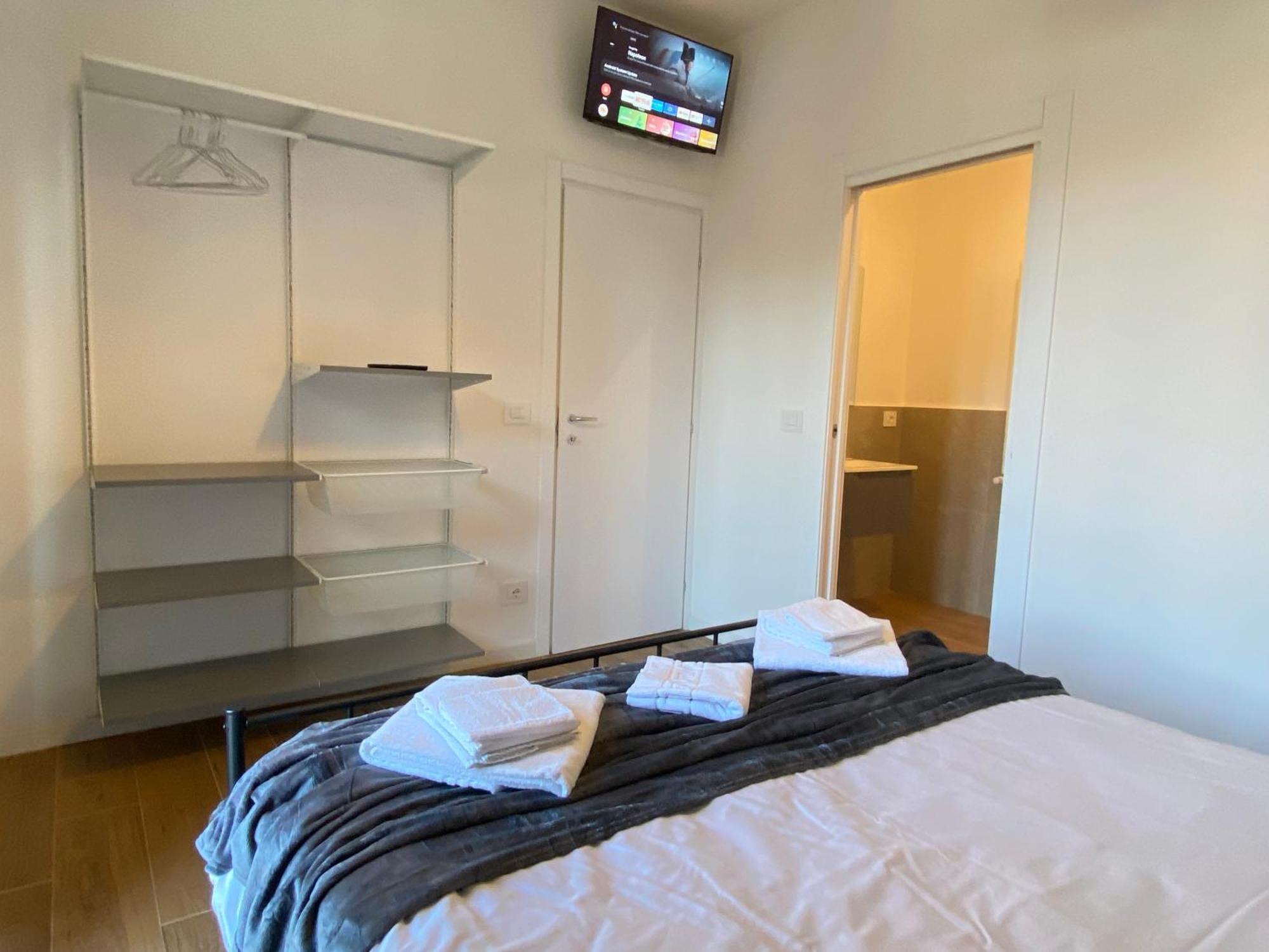 Urban Nest Rooms Red Carpet, Bologna